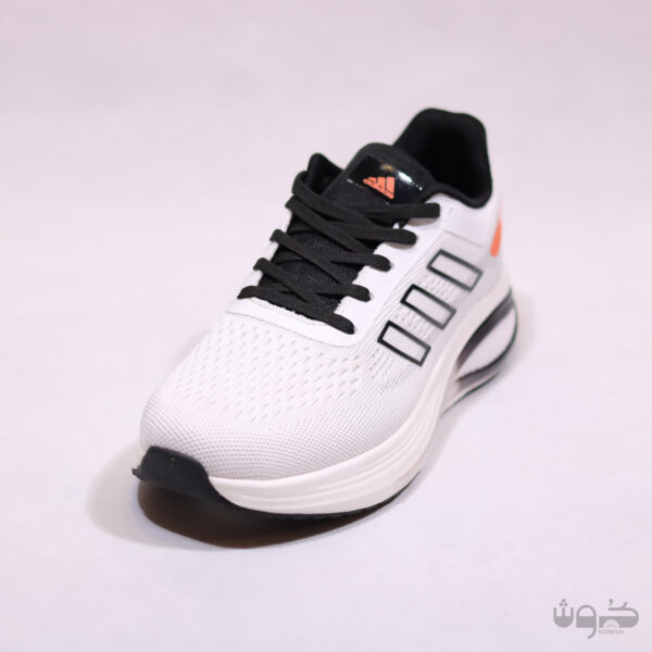 آدیداس boost