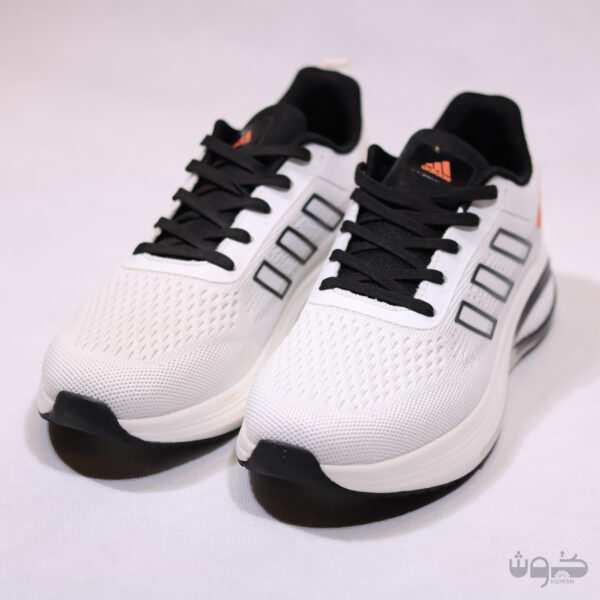آدیداس boost