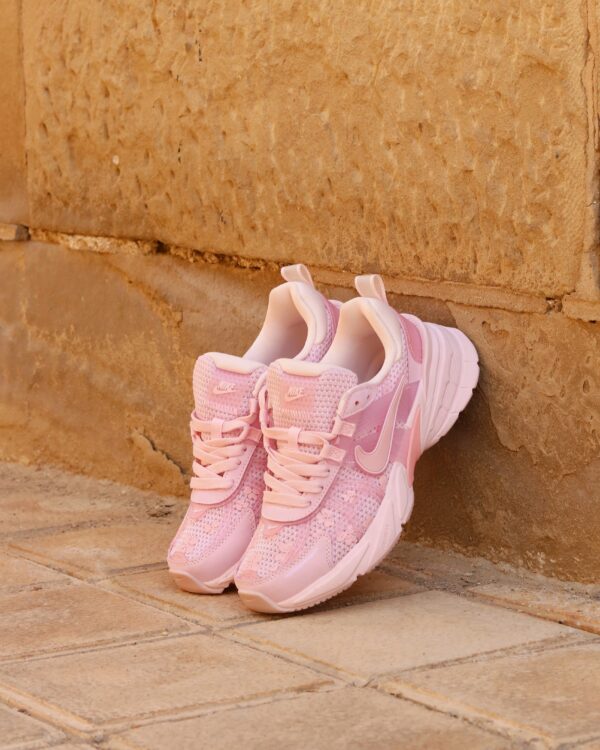 کتونی نایک V2K Run pink