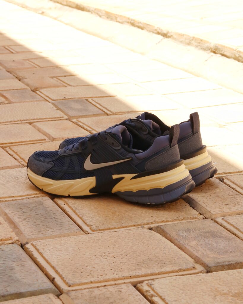 کتونی نایک V2K Run